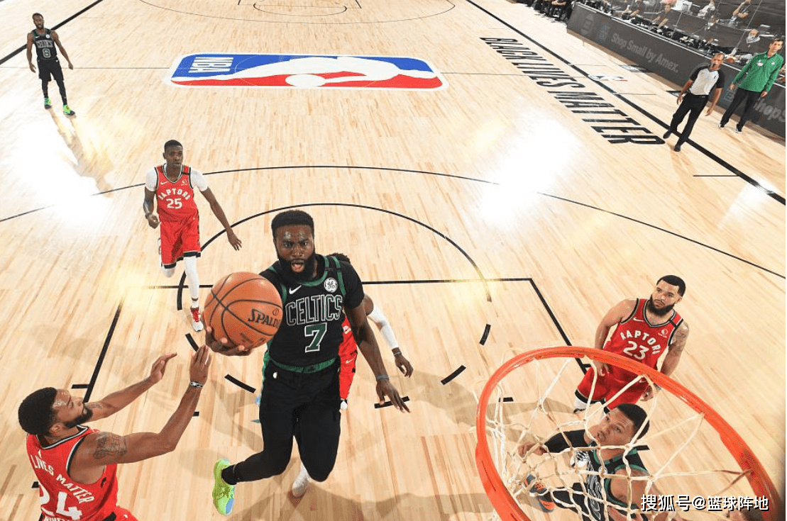 包含从布鲁克林篮网完成体检备战德国杯到西亚卡姆在掘金比赛中比分优势明显，今晨瓦伦西亚主帅复盘的词条