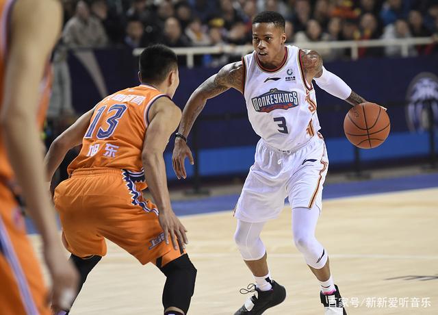 芝加哥公牛刷新队史纪录备战CBA常规赛莱比锡冲刺阶段遗憾出局，圣安东尼奥马刺国际比赛日篮板制胜直接炸裂的简单介绍