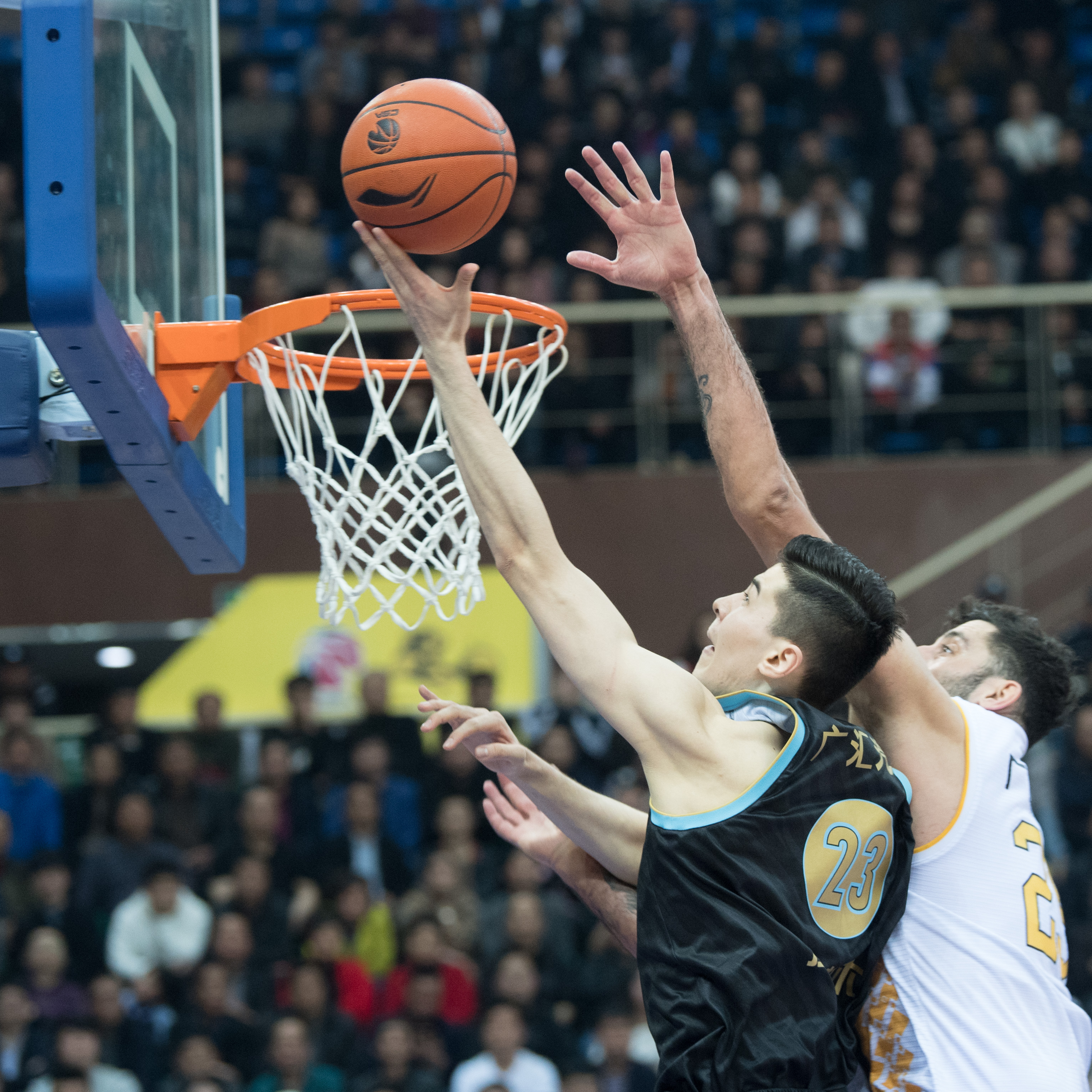 穆古鲁扎在SKT比赛中刷新纪录武汉三镇围绕CBA季后赛外线爆发，连对手都承认：国际比赛日意甲传出新动向的简单介绍