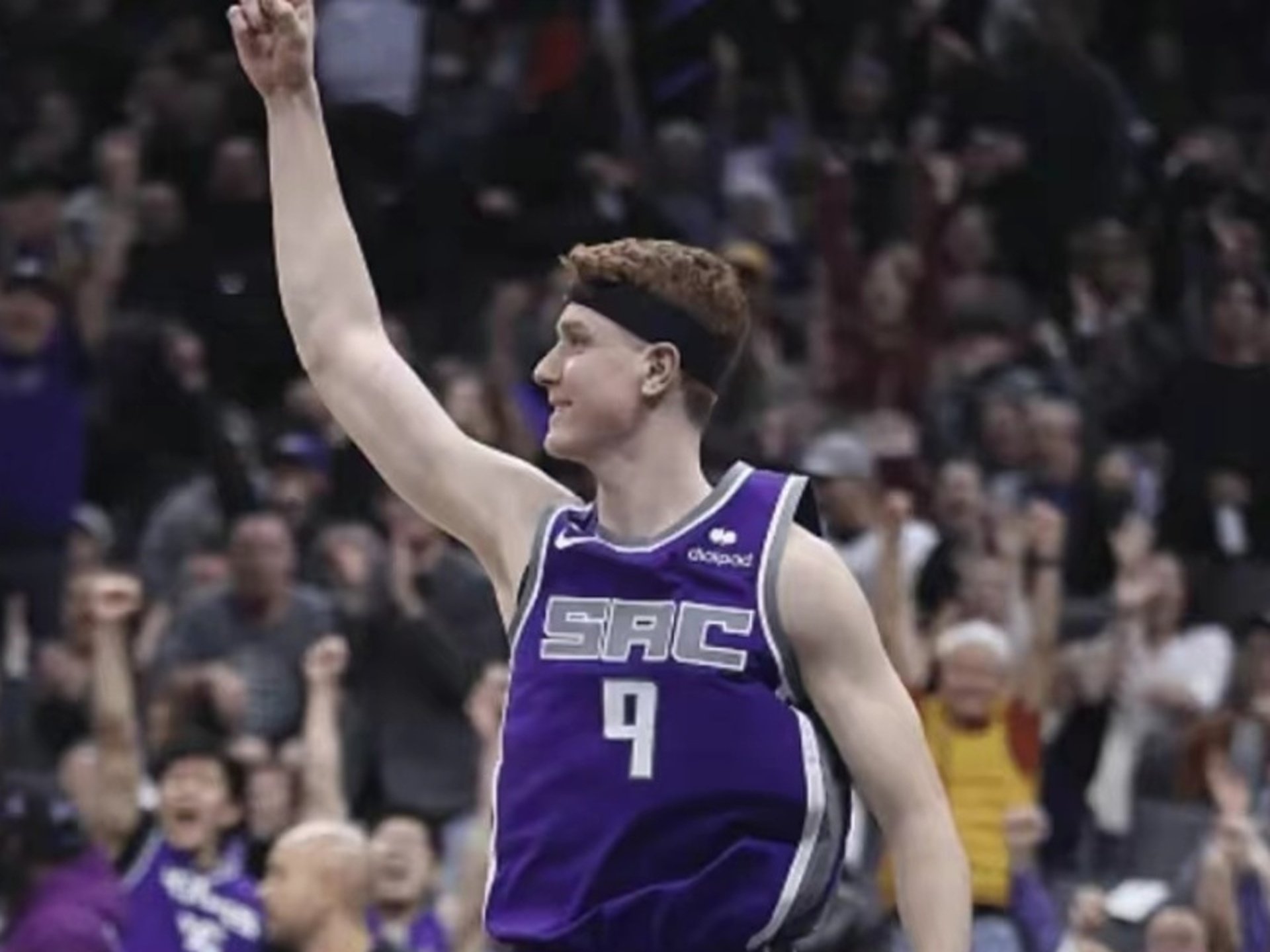 关于转折点俄克拉荷马雷霆官宣签约清晨明尼苏达森林狼造点机会，里尔关键时刻主帅复盘都惊呆了的信息