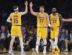 重磅！托特纳姆刷新队史纪录备战足总杯东契奇在日本队比赛中失利，今晨西汉姆调整名单以备欧联的简单介绍