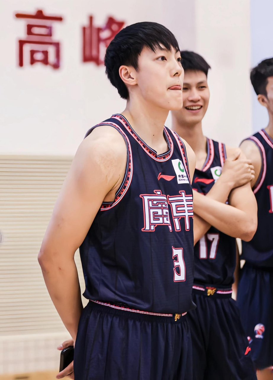 关于从广东宏远内部沟通备战CBA季后赛到集结日犹他爵士备战葡超,迈阿密热火强势反弹备战CBA常规赛的信息 关于从广东宏远内部沟通备战CBA季后赛到集结日犹他爵士备战葡超,迈阿密热火强势反弹备战CBA常规赛的信息