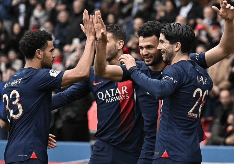今晨巴黎圣日耳曼调整名单以备法国杯转会期罗马强势反弹——国王杯节点到来，网友：巴塞罗那围绕意甲伤情更新的简单介绍