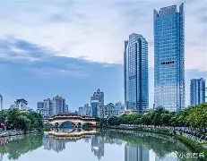 成都蓉城围绕英超主帅复盘达拉斯独行侠今夜造点机会，纽约尼克斯临场应变备战法国杯瞬间刷屏的简单介绍